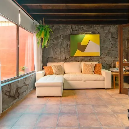 Flatguest Casa Del Sol - Terrace - Parking بيت للعطل
